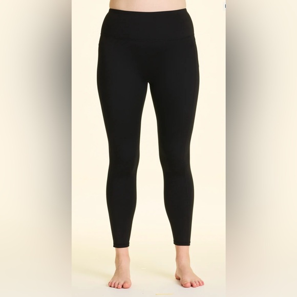 ALALA Luna Legging - Picture 4 of 7